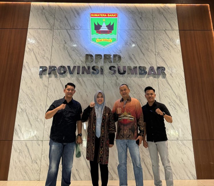 Politisi Gerindra Muaro Jambi Ade Erma Suryani Lakukan Kunjungan Kerja ke DPRD Sumbar