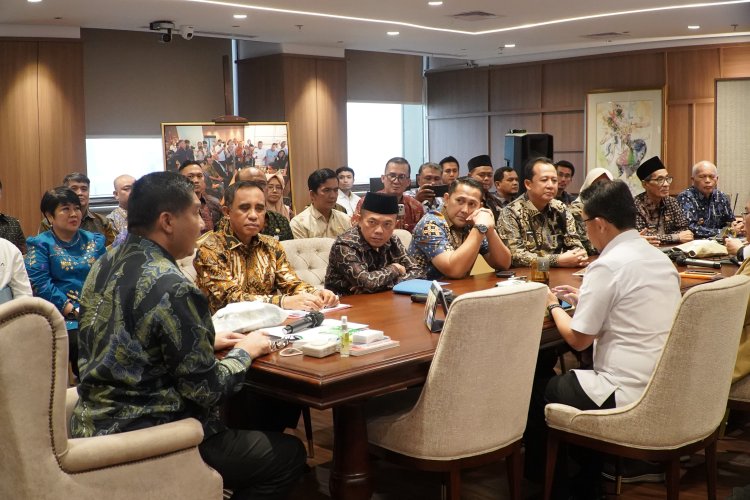 Komisi II DPR RI Kunjungi Jambi, Al Haris Dorong Reformasi Total BUMD dan Percepatan Penyelesaian Konflik Agraria