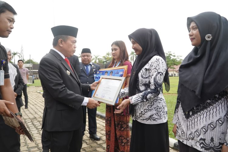 Peringati Hari Otoda dan Hardiknas di Bungo, Gubernur Al Haris Dorong Pendidikan Berkualitas dan Sinergi Semua Pihak