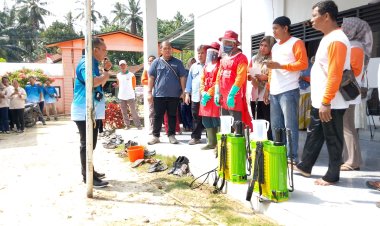Training of User Pestisida Terbatas oleh Alishter Tingkatkan Kompetensi Petani di Desa Tanjung Rejo Merangin