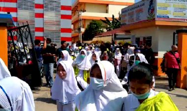 Tuntutan Tak Dipenuhi Rektorat, Mahasiswa Unaja Kosongkan Kampus dan Ancam Laporkan ke Ombudsman