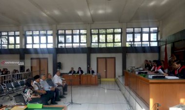 Lima Komisioner KPU Palembang Disidang Pidana Pemilu di PN