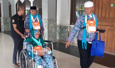 Calon Haji Tertua Embarkasi Pondok Gede Usia 99 Tahun