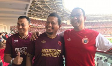 Iqbal-Anies Baswedan Nonton Langsung Final Piala Indonesia