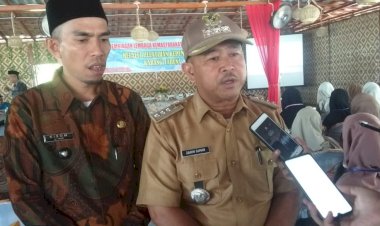Camat Huzairin: Kalau Ada Gagal Panen Petani Harap Bersabar
