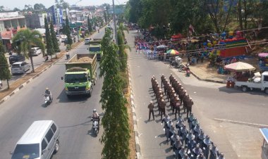 Kemeriahan HUT ke-74 RI, Ribuan Siswa Merangin Padati Jalan