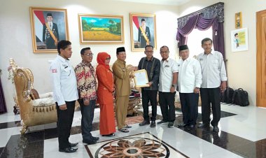 Berkas Caleg Terpilih DPRD Provinsi Jambi Disampaikan ke Gubernur