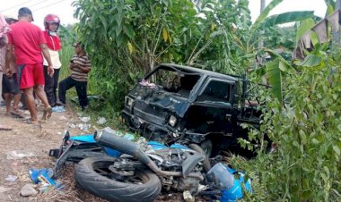 BREAKING NEWS! Mobil & Motor Adu Kambing, Satu Orang Tewas