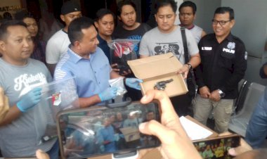 Mahdan Petantang-petenteng Bawa Senjata Api Curian, Warga Sungai Bungur Lari Ketakutan