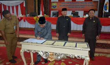 Gubernur: 8 Perda Baru Semoga Mendukung Tercapainya Jambi Tuntas