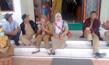 TPP Tak Kunjung Cair, Puluhan TU dan Operator Sekolah Datangi Disdikbud Sarolangun