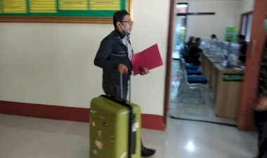 BREAKING NEWS!! KPK Limpahkan Berkas Asiang ke PN Tipikor Jambi