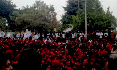 Dihadapan Ribuan Buruh, Said Iqbal: Kenaikan Iuran BPJS Kesehatan turunkan Daya Beli Buruh