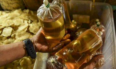 Mendag Tak Haramkan Minyak Curah, Tapi...