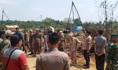 BREAKING NEWS! Puluhan Tambang Minyak Illegal di Sarolangun Dihancurkan