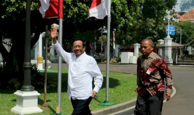 BREAKING NEWS!! Mahfud MD Dipanggil Presiden ke Istana Presiden Pagi Senin