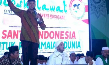Ganjar Yakin Ramalan Santri Soal Prabowo Menteri Jokowi Jadi kenyataan