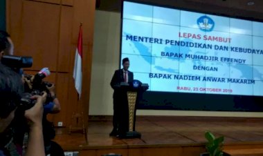 Nadiem Makarim keliling Kantor Kemendikbud