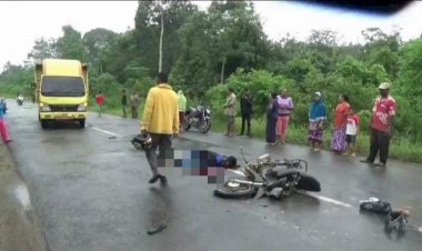 Dilindas Mobil, Pengendara Motor Tewas di Tempat