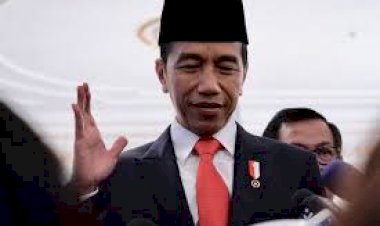 Presiden Jokowi Bentuk Pansel Cari Pengganti Hakim MK I Dewa Gede Palguna