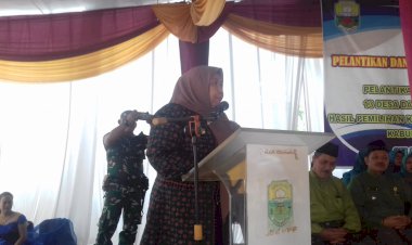 Kukuhkan 13 Kades Terpilih, Masnah: Baik-baik Membawa Diri