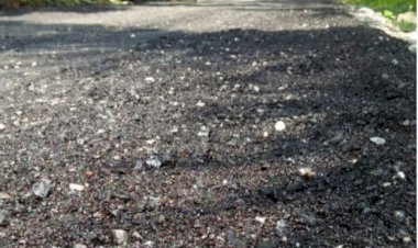 Proyek Pengaspalan Ditolak Warga Batang Asam, Plt Kadis Perkim: Kontraktor Harus Perbaiki Itu!