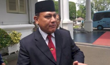 Firli Bahuri cs Ucapkan Sumpah Janji kepada Allah di Depan Presiden Jokowi