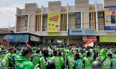 Tarif Lebih Murah, Ojol Rusia Mulai Usik Kawasan Grab-Gojek