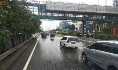 Tol Kebon Jeruk Masih Banjir, Begini Kedalamannya