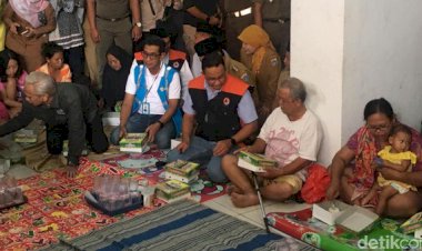 Anies: Anak-anak Senang Main, Ada Banjir Dianggap Kolam Renang!