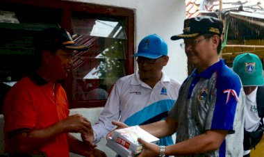 Walikota Jaksel: Pemerintah DKI Upayakan Bantu kebutuhan Sekolah Anak Korban Banjir