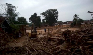 18 Pesantren di Lebak Luluh Lantak Diterjang Banjir Bandang