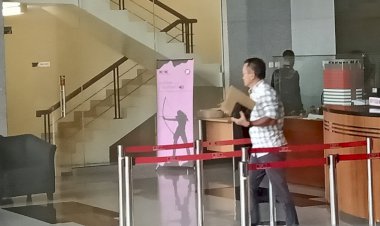 Dirut PT Mabua Harley Davidson Penuhi Panggilan KPK Terkait Suap Pengadaan Pesawat