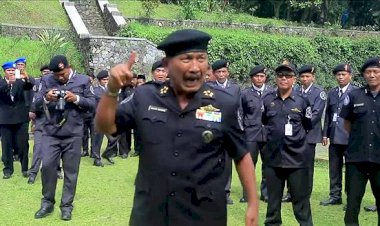 Sadar Dibohongi oleh Nasri Banks, Ribuan Anggota Sunda Empire Mundur