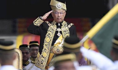 Raja Malaysia Bubarkan Kabinet Mahathir Usai PM Ini Mundur
