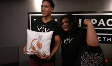 Film Wiro Sableng Luncurkan Official Merchandise