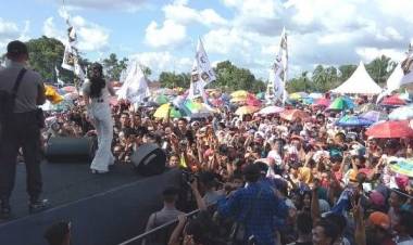 Teriakan Ganti Bupati Merangin Menggema di Kampanye Akbar  FAJAR