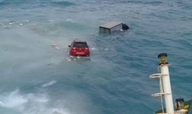 Korban tewas KM Lestari tenggelam di Selayar jadi 25 orang