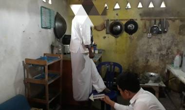 IRT Ini Terkejut Lihat Suaminya Tewas Tergantung di Dapur