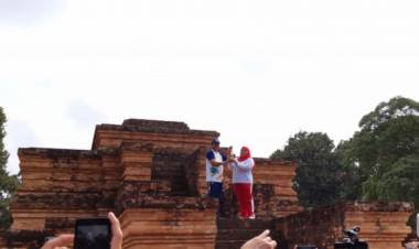 Mantan Perenang Nasional Akbar Nasution Bawa Obor Asian Games 2018 di Jambi