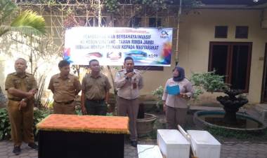 18 Ekor Ikan Alligator di Jambi Diserahkan ke Kebun Binatang Taman Rimba