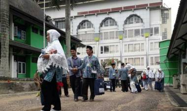 Calon Jamaah Haji Jambi Kloter 20 Mulai Masuki Embarkasi Haji Antara