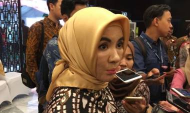 Kembangkan Kasus yang Libatkan Idrus Marham KPK Panggil Dirut PT Pertamina