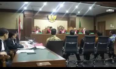 RECORD LIVE PAGI : Lanjutan Zumi Zola di Pengadilan Negeri Tipikor Jakarta Pusat 20-09-2018