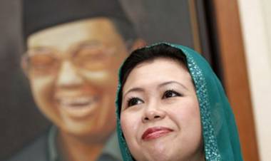 Isyaratkan Dukung Jokowi, Yenny Wahid: Ma'ruf Kandidat Paling Lama Dikenal Keluarga Gusdur