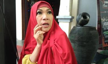 Dorce Akan Kunjungi dan Adopsi Anak Korban Tsunami Palu 