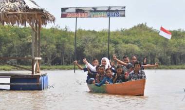 Gunakan Dana Desa, Kembangkan Wisata Danau Tangkas