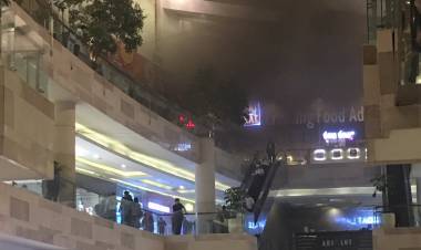 Pejaten Village Membara, 14 Unit Damkar Dikerahkan Padamkan Api 