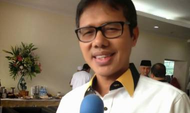Gubernur Irwan Tegaskan Wali Nagari Dilarang Dukung Calon Presiden