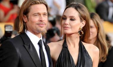 Angelina Jolie - Brad Pitt Sepakati Hak Asuh Anak